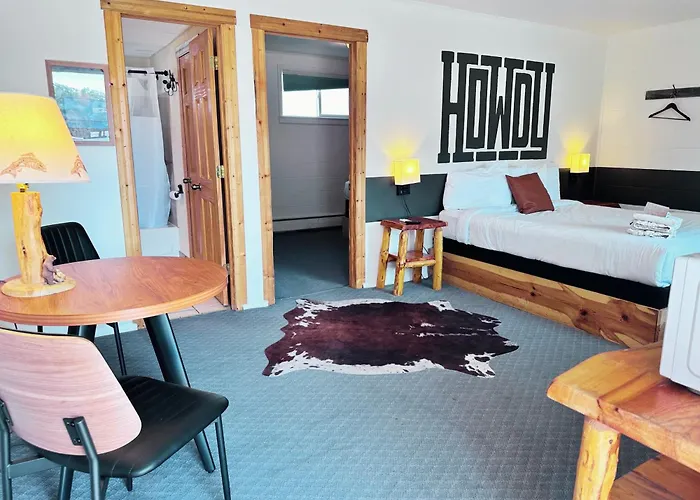 Elk Antler Hotel 4*