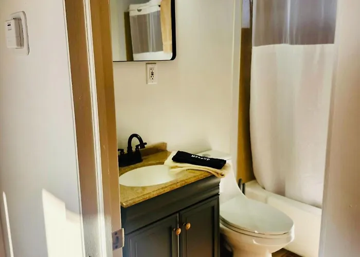 Elk Antler Hotel 4*